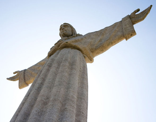 Statue of Christ with outstretched arms