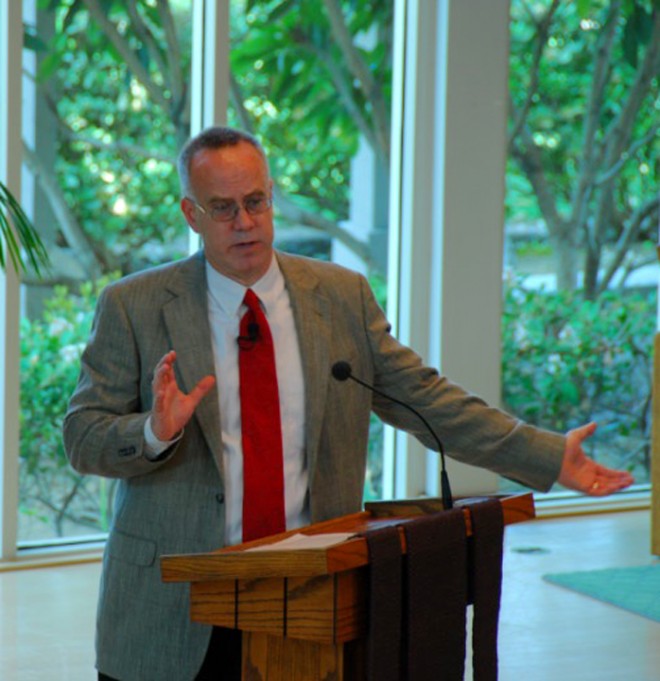 Photo of Mark Roberts Preaching